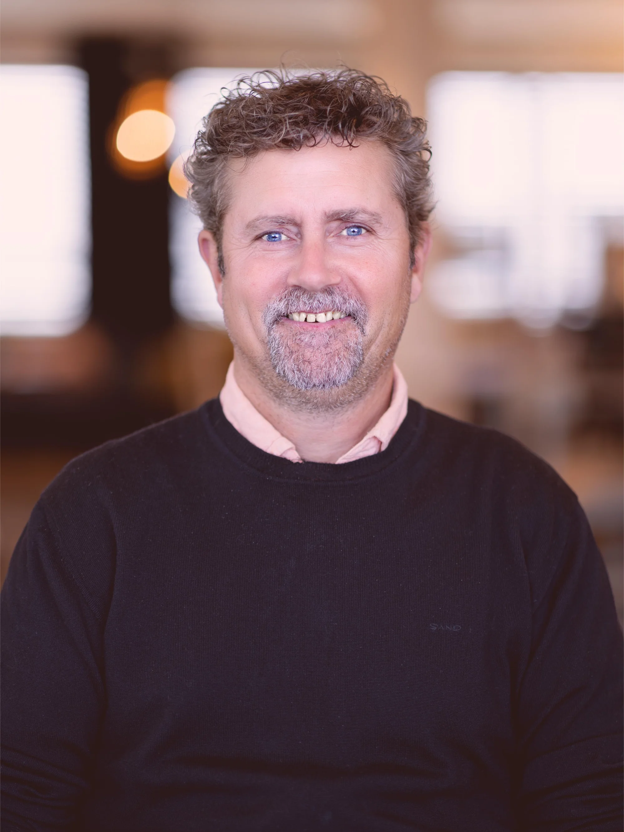 Pål Dreschsler, KAM hos Kjosavik Møbel